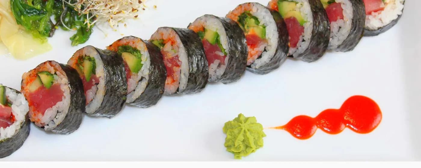 52. Spicy tuna (10 bitar)